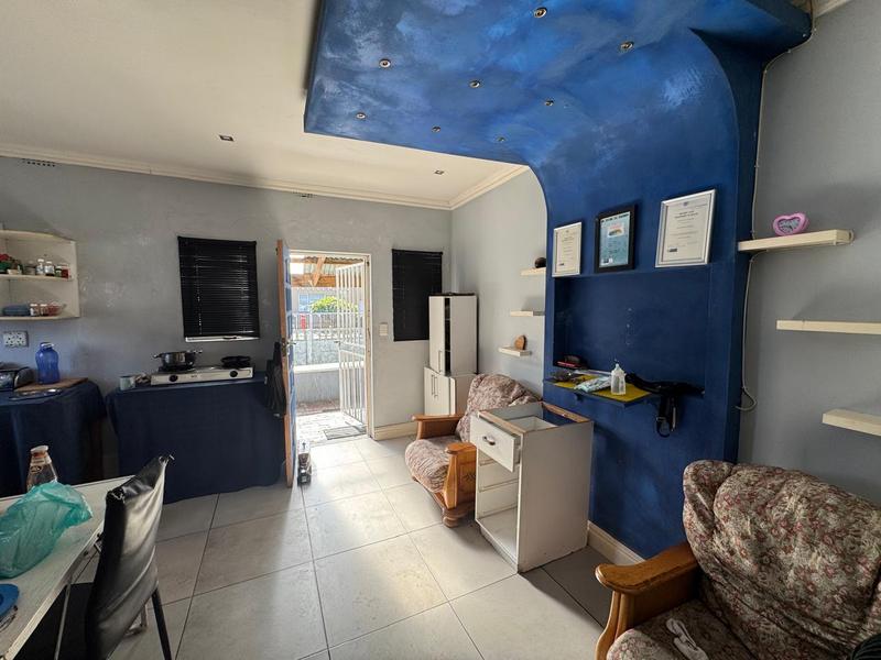 7 Bedroom Property for Sale in Grassy Park Western Cape